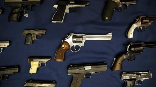 Počas prvého mesiaca zbraňovej amnestie Slováci odovzdali 204 strelných zbraní