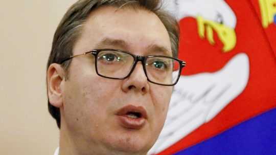 Srbský prezident kritizoval ruské snahy o verbovanie vojakov do vojny na Ukrajine