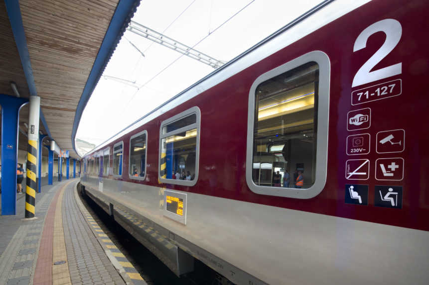 Železnice nakúpia nové elektrické vlaky za desiatky miliónov eur