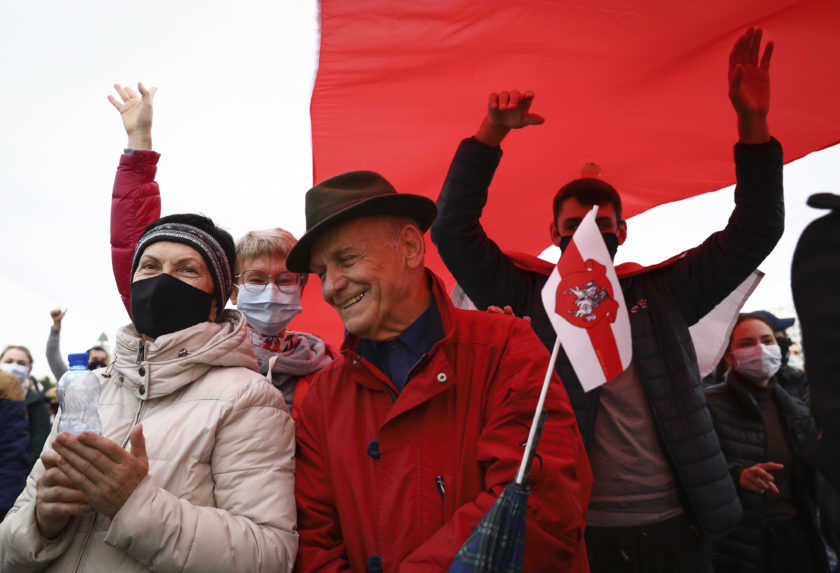 Bielorusi vstúpili do celonárodného štrajku, Lukašenkovi uplynulo ultimátum