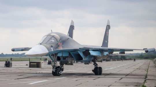 Na snímke ruský bojový stíhací bombardér Su-34.
