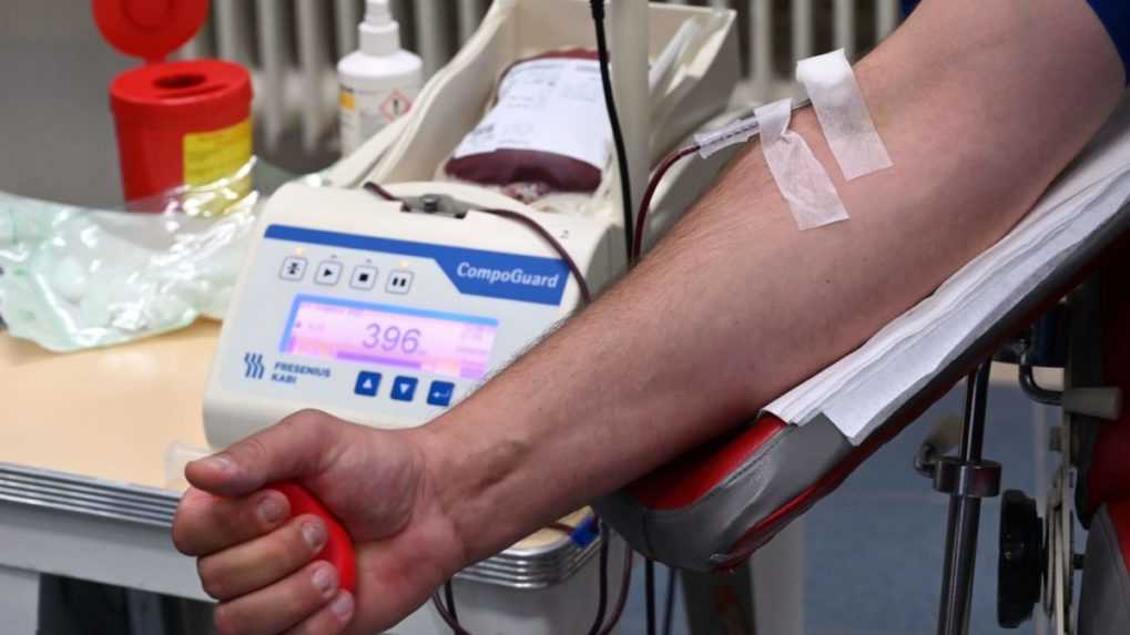 Šírenie koronavírusu odrádza darcov, nemocnice hlásia akútny nedostatok krvi