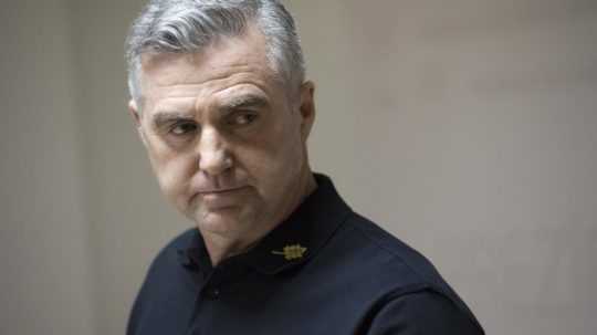 Policajný exprezident Tibor Gašpar zostáva vo väzbe