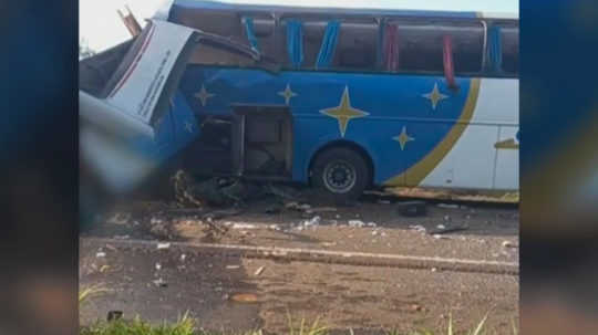 Vážna nehoda autobusu v Brazílii si vyžiadala desiatky obetí