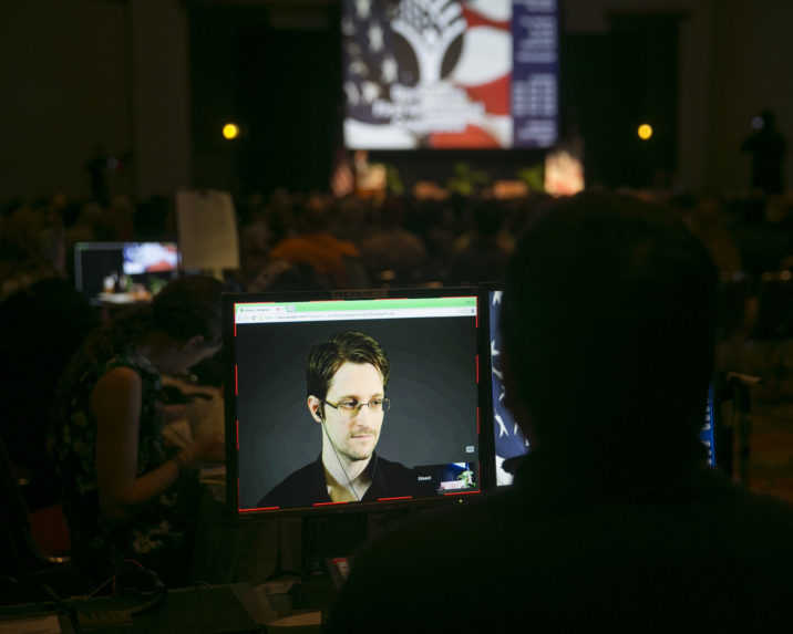 Edward Snowden požiada o ruské občianstvo