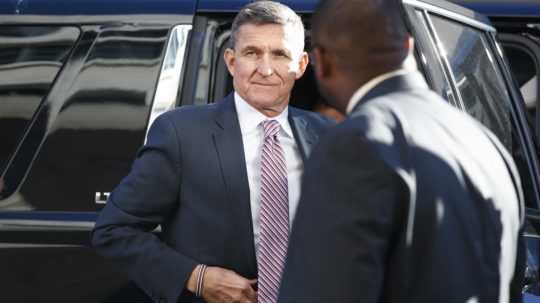 Trump omilostil svojho bývalého bezpečnostného poradcu Flynna