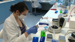 Unikátny slovenský test zistí, či má človek chrípku alebo koronavírus