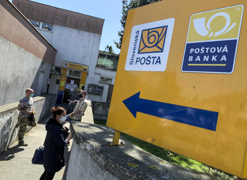 Slovenskej pošte stúpa počet pozitívnych zamestnancov