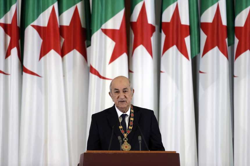 Smer vlasť. Alžírsky prezident sa po liečení v Nemecku vrátil domov