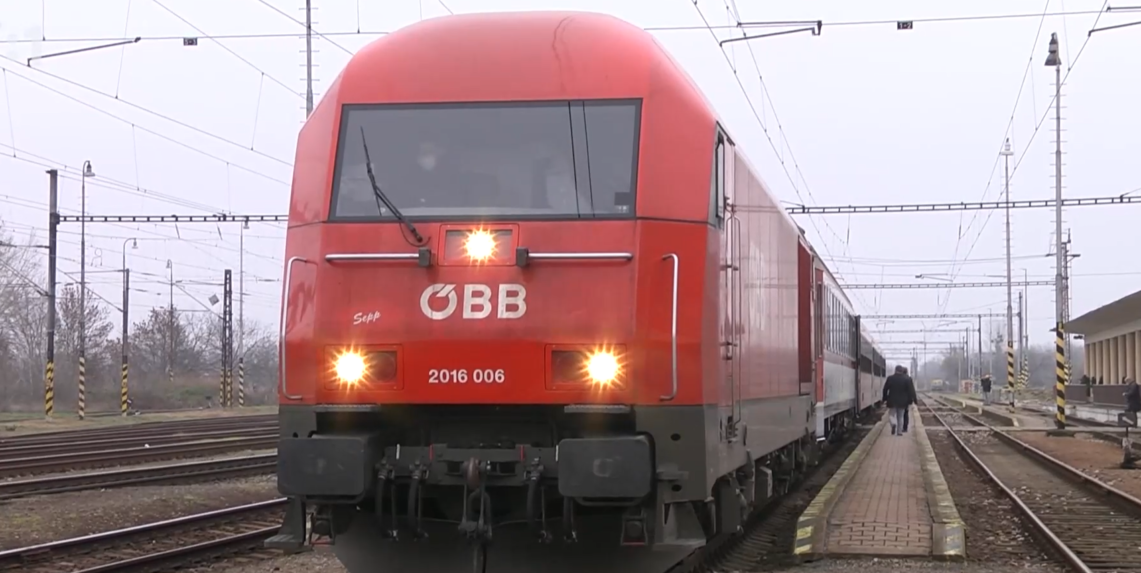 Na trati Bratislava – Komárno oddnes jazdí nový dopravca