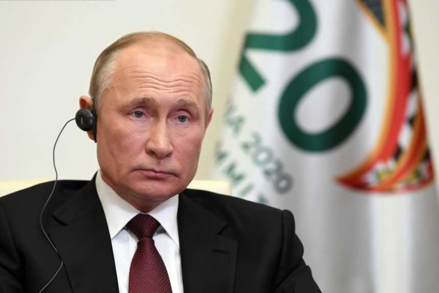 Putin nariadil masovú vakcináciu Rusov, začne už budúci týždeň