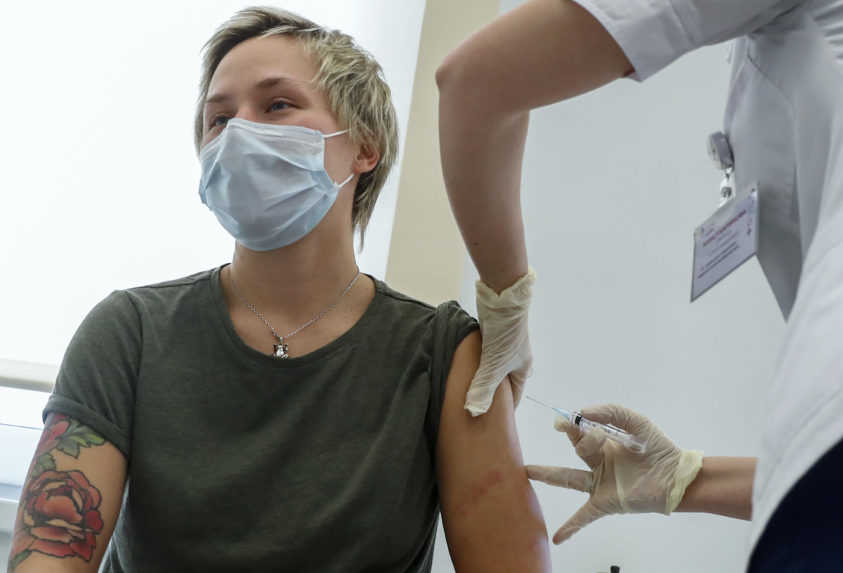 Ruská vakcína si vyžaduje osem týždňov abstinencie