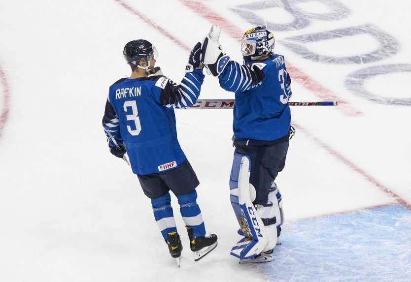 Slovenskí hokejisti nastúpia proti Suomi bez dvoch hráčov vrátane kapitána