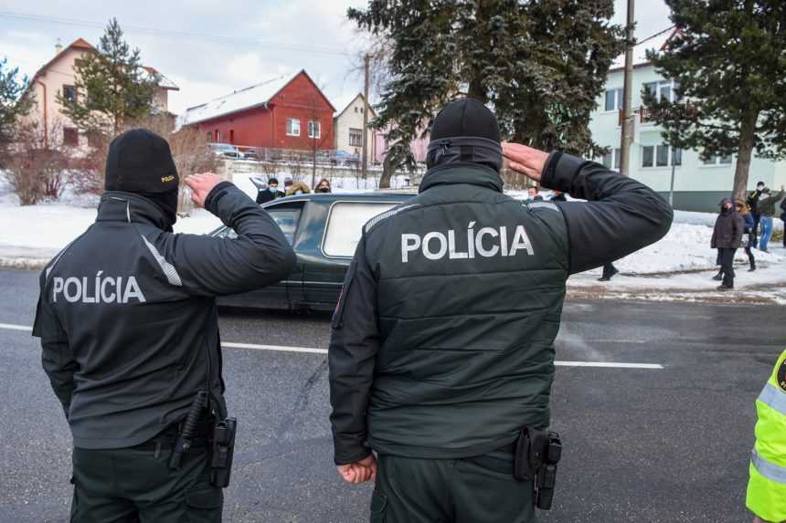 Okolnosti Lučanského samovraždy v Prešove nepreveria, jeden z komisárov má koronavírus