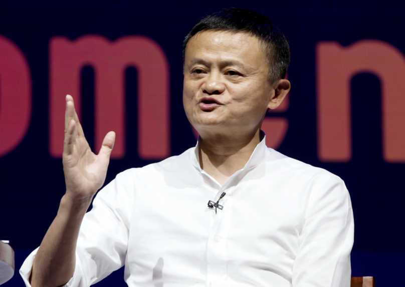 Jack Ma sa po troch mesiacoch objavil na verejnosti, pomohlo to akciám Alibaby