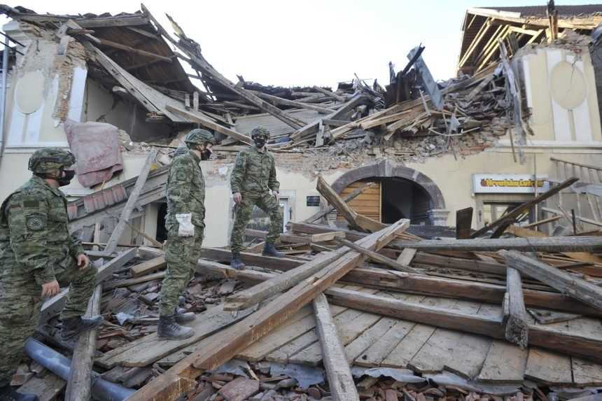 Po zemetrasení v Chorvátsku našli v domoch guľomety aj raketomet
