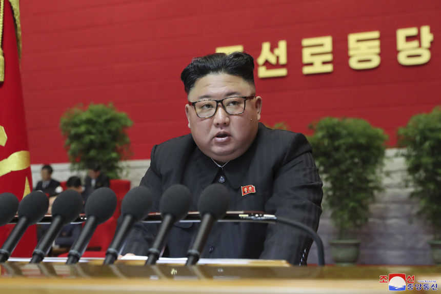 Kim Čong-un oslavuje narodeniny, chce lepšie vzťahy so svetom