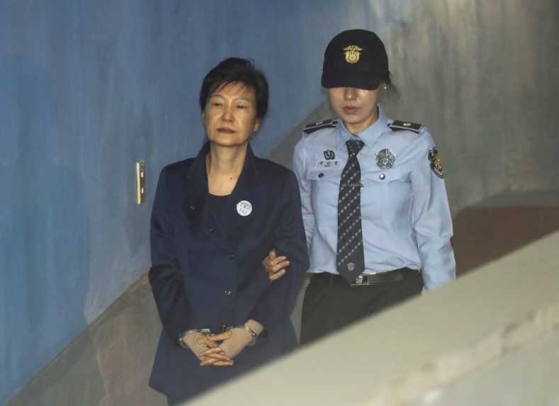 Bývalá prezidentka Južnej Kórey si odsedí 20 rokov za mrežami, potvrdil súd
