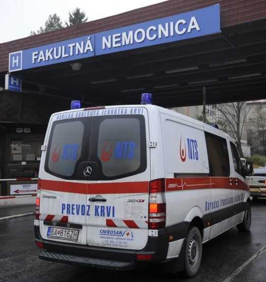 Nemocnica v Trenčíne má posledných 15 lôžok pre covidových pacientov
