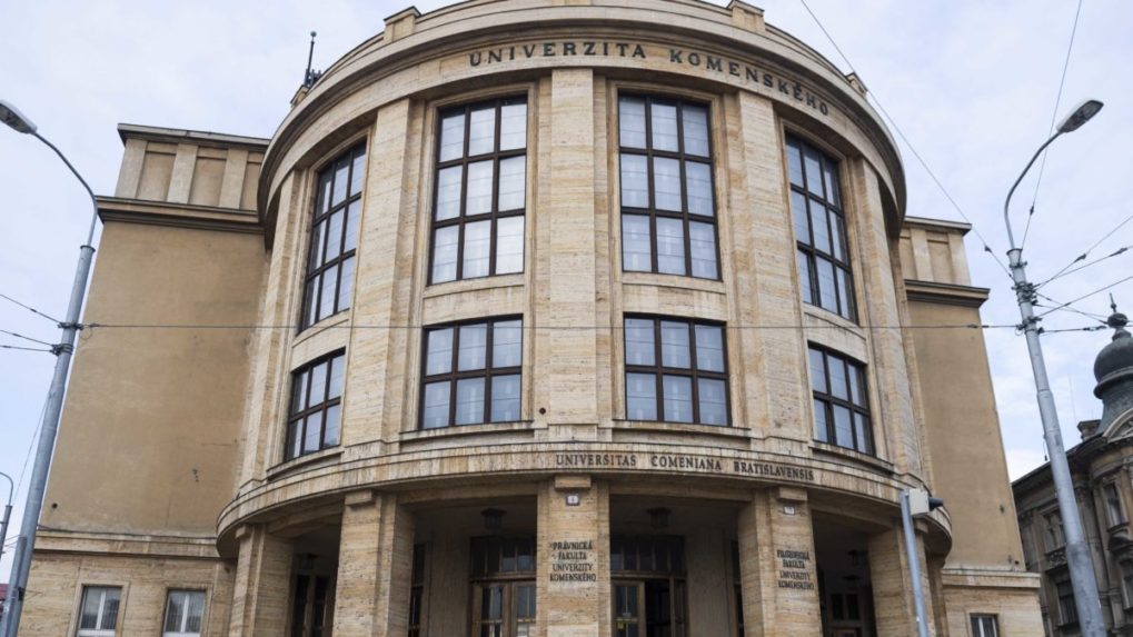 Rada vysokých škôl odmieta návrh novely vysokoškolského zákona