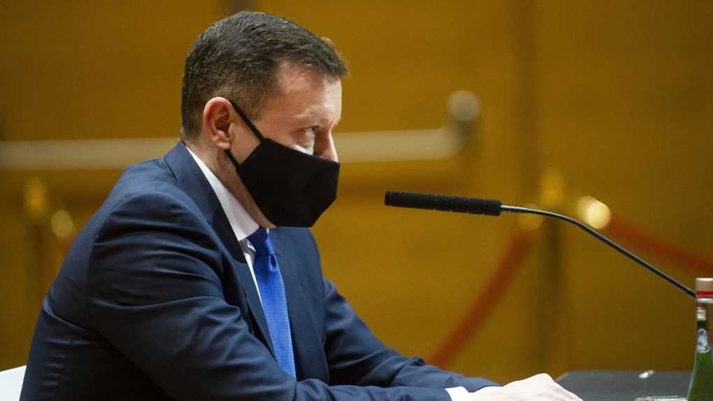 Fico krivo obvinil prokurátorov z nezákonného nátlaku, tvrdí Lipšic