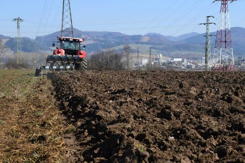 Agrorezort predstavil novú dotáciu pre malých poľnohospodárov