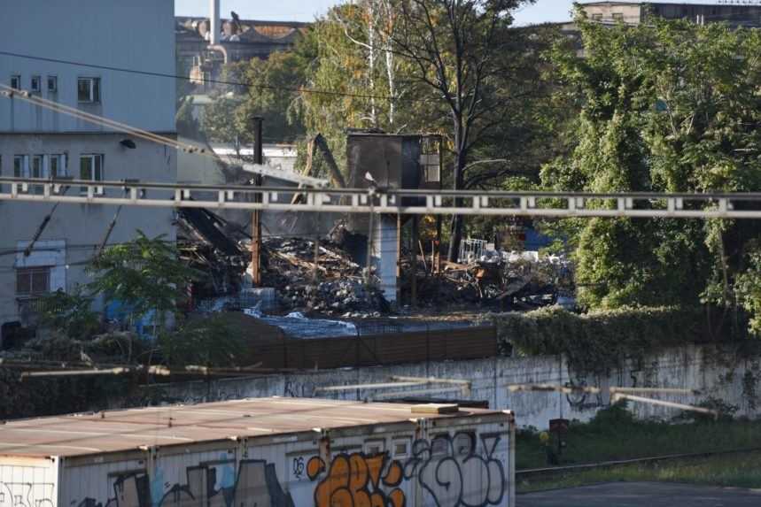 Inšpekcia životného prostredia udelila vlani rekordnú pokutu pre požiar skladu v Trnave
