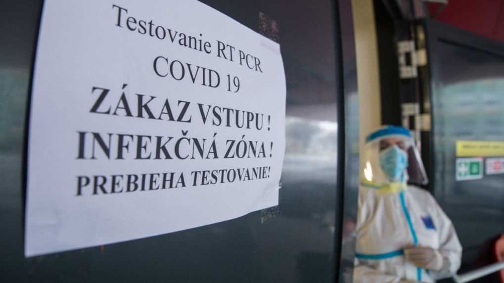 Bratislavský úrad verejného zdravotníctva neodporúča otvoriť žiadne školy v kraji