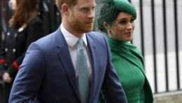 Princ Harry a jeho žena sa s určitosťou nevrátia ku kráľovským povinnostiam