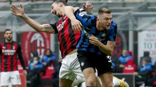 Škriniar schoval Ibrahimoviča do vrecka. Inter ovládol derby a Conte žiaril spokojnosťou