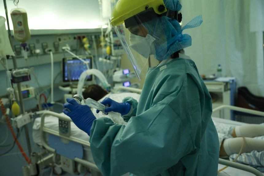 Pandémia môže spustiť hromadný odchod sestier z profesie, varujú odborníci
