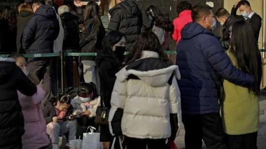 Uvoľnenie politiky jedného dieťaťa želanú populačnú explóziu Číne neprinieslo
