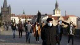 Koronavírus si v Česku vyžiadal už viac ako 20 000 úmrtí