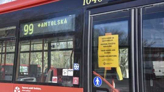 Mestské dopravné podniky sú v stratách, Únia miest Slovenska sa obrátila na vládu