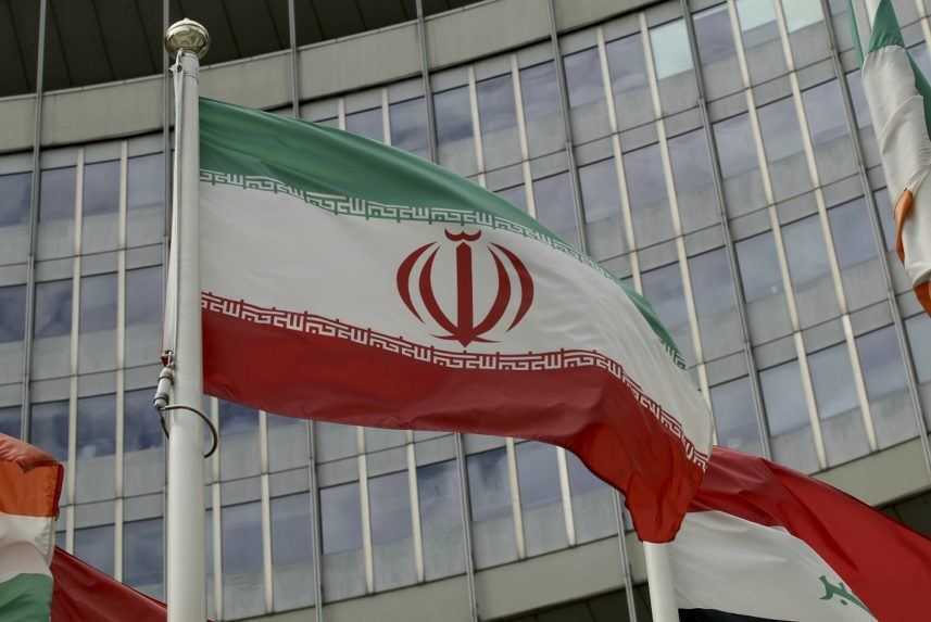 Irán odmietol neformálne stretnutie s USA s cieľom urovnať jadrový spor