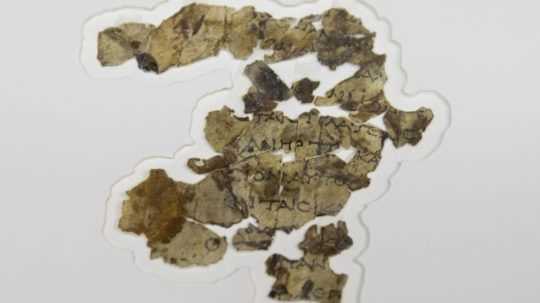 Archeológovia hlásia objav. V Izraeli našli ďalšie fragmenty zvitkov od Mŕtveho mora