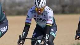 V pretekoch Miláno – San Remo víťazom Stuyven, Sagan tesne za pódiom