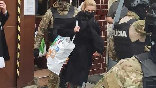 Jankovskú po prepustení opäť zadržali, podľa obhajcu sa následne zrútila