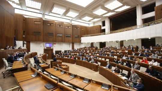 Do parlamentu by sa dostalo šesť strán, Progresívne Slovensko štvrté najsilnejšie