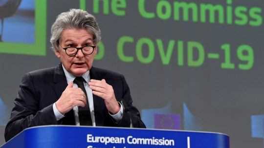 Európska únia nepotrebuje Sputnik V, myslí si eurokomisár Breton