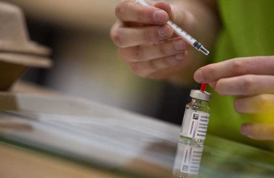 Dánsko nebude vakcínou od spoločnosti AstraZeneca očkovať ďalšie tri týždne