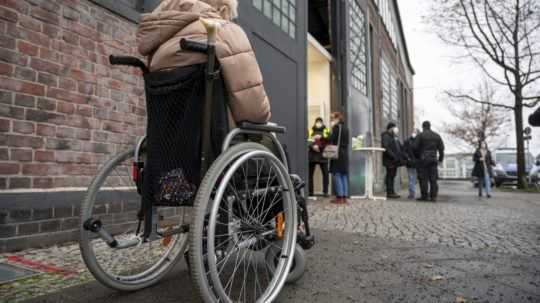 Úrad práce bude musieť o prepustení invalidných zamestnancov rozhodnúť skôr