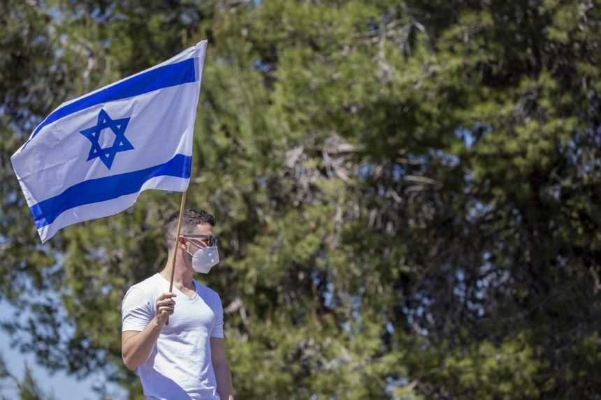 Izrael varuje obyvateľov pred cestami do viacerých krajín, obáva sa iránskeho útoku