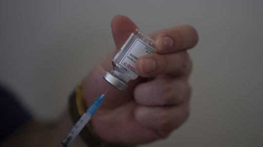 Ministerstvo zdravotníctva zverejnilo rozpis štvrtkového prihlasovania sa na očkovanie