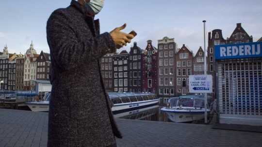 Holandsko preventívne pozastavilo očkovanie vakcínou od firmy AstraZeneca