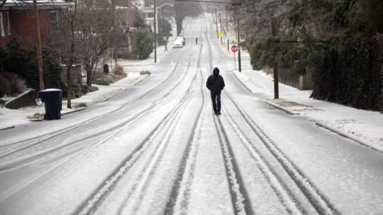 Silným mrazom v Texase podľahlo dvakrát viac ľudí, ako sa predpokladalo