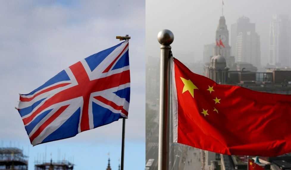 Čína zaviedla odvetné sankcie voči britským osobnostiam a inštitúciám