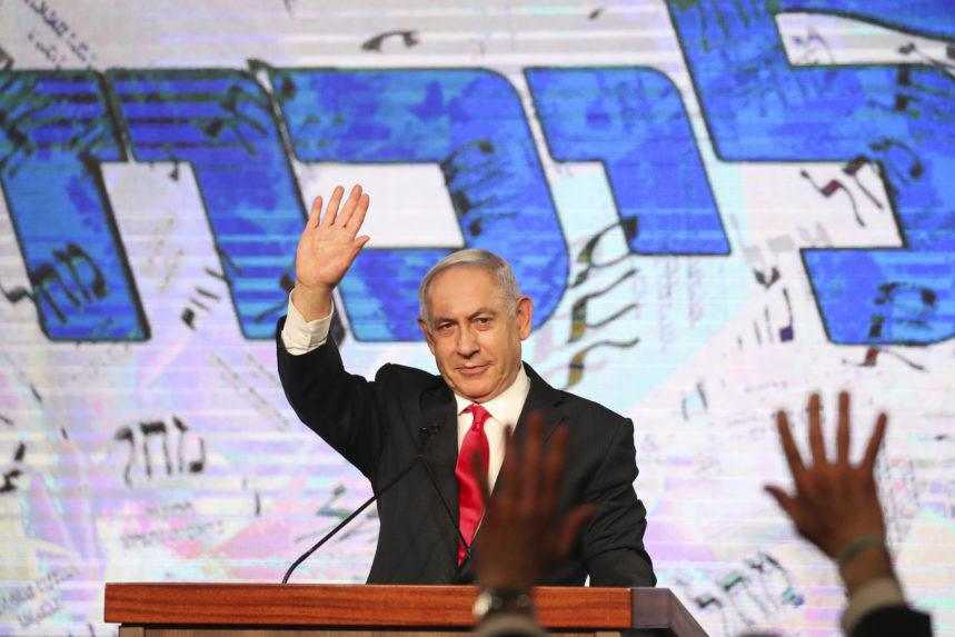 Netanjahu bude zostavovať izraelskú vládu. Ôsmy raz za 25 rokov