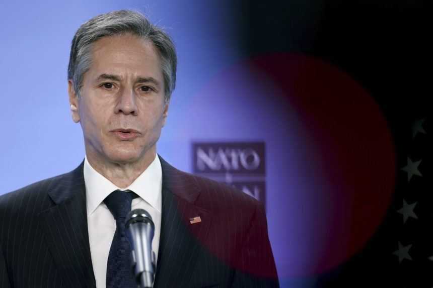 NATO nechce konflikt, ale je pripravené brániť svojich členov, povedal Blinken
