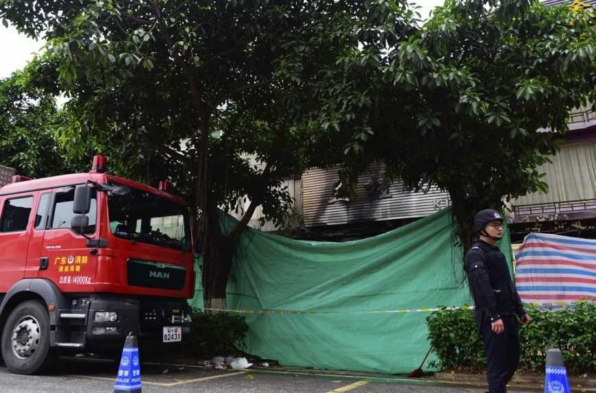 Pri požiari v Šanghaji zomrelo osem ľudí